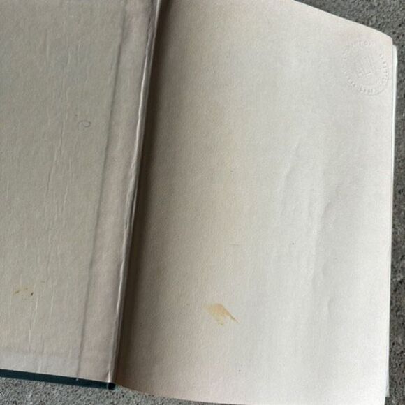 New International Version Disciple’s Study Bible - Picture 6 of 10